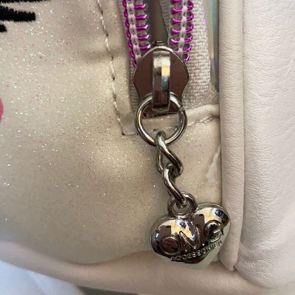 HostPic🥰OMG Unicorn Backpack - Picture 5 of 13